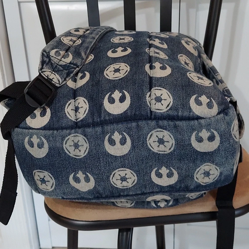 Loungefly Star Wars‎ Backback, Distressed Blue Denim Emblem Pattern, Zip Pockets